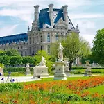 Luxury Family Getaway Near Place Vendome